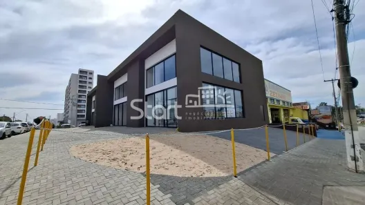 Ponto Comercial para alugar, 840m² no Jardim do Lago, Campinas