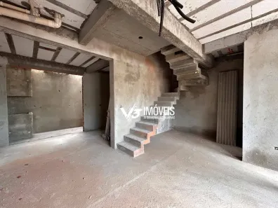 Casa de Condomínio com 4 Quartos à venda, 156m² no Caiobá, Matinhos