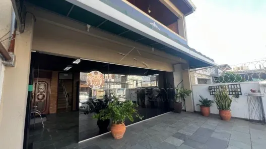 Casa com 3 Quartos à venda, 350m² no Jardim Vergueiro, Sorocaba