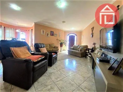 Casa com 3 Quartos à venda, 254m² no Jardim das Laranjeiras, Bragança Paulista
