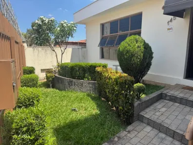 Casa com 4 Quartos à venda, 224m² no Vila Trujillo, Sorocaba