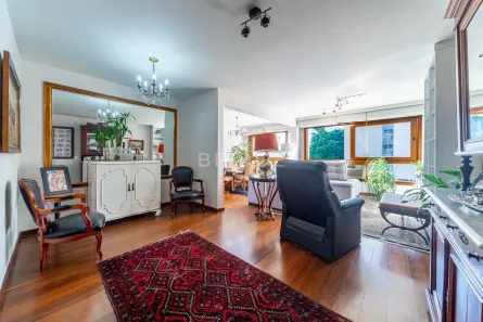 Apartamento com 3 Quartos à venda, 114m² no Moinhos de Vento, Porto Alegre