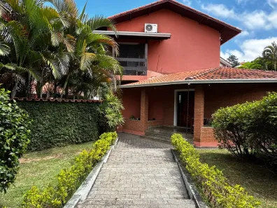 Casa de Condomínio com 5 Quartos para alugar, 397m² no São Paulo II, Cotia