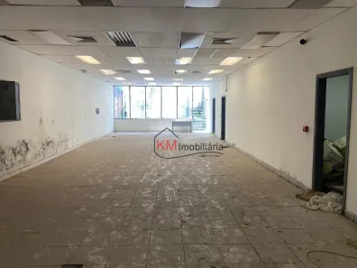 Galpão/Depósito/Armazém para venda ou aluguel, 1500m² no Bela Vista, São Paulo