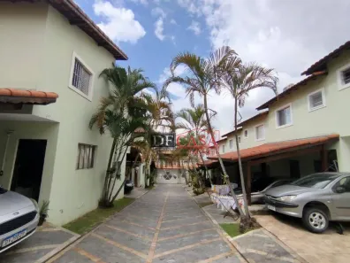 Sobrado com 2 Quartos à venda, 70m² no Vila Carmosina, São Paulo