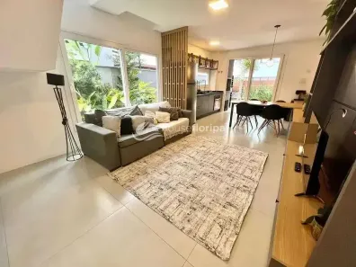 Casa com 3 Quartos à venda, 158m² no Campeche, Florianópolis