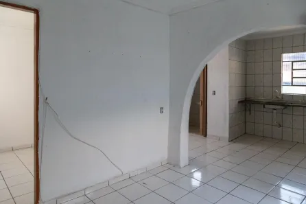 Casa com 1 Quarto para alugar, 42m² no Jardim Dona Meri, Guarulhos