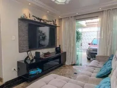 Sobrado com 3 Quartos à venda, 225m² no Jardim Japão, São Paulo