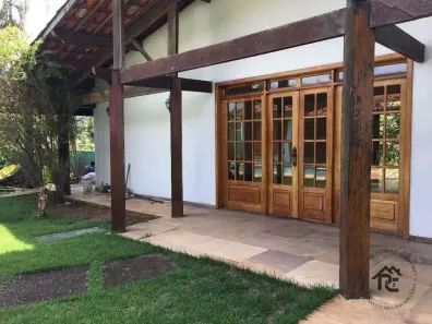 Casa com 4 Quartos à venda, 900m² no Itaipu, Niterói