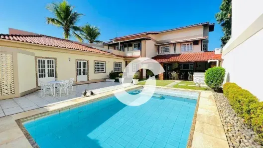 Casa com 5 Quartos à venda, 518m² no Camboinhas, Niterói