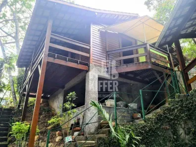 Casa de Condomínio com 4 Quartos à venda, 197m² no Sapê, Niterói