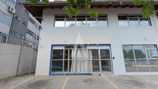 Ponto Comercial para alugar, 60m² no Anita Garibaldi, Joinville