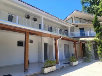Casa com 8 Quartos à venda, 680m² no Costa do Sol, Bertioga