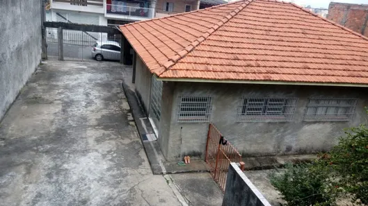 Casa com 5 Quartos à venda, 600m² no Taboão, Diadema