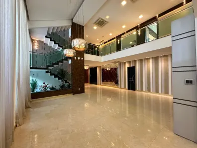 Casa de Condomínio com 6 Quartos à venda, 1200m² no Ponta Negra, Manaus