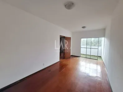 Apartamento com 2 Quartos para alugar, 74m² no Colégio Batista, Belo Horizonte