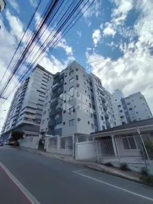 Apartamento com 1 Quarto para alugar, 38m² no Barreiros, São José