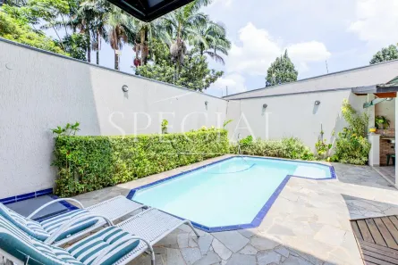 Casa com 4 Quartos à venda, 350m² no Santo Amaro, São Paulo