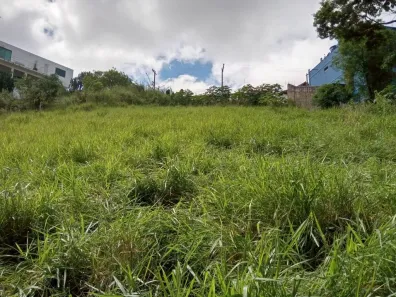 Lote/Terreno à venda, 1210m² no Bom Pastor, Juiz de Fora