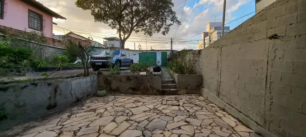 Casa com 3 Quartos à venda, 282m² no Vila Cloris, Belo Horizonte
