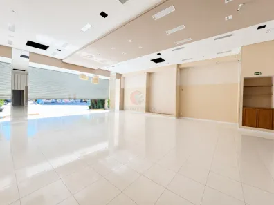 Ponto Comercial para alugar, 233m² no Centro, Sumaré