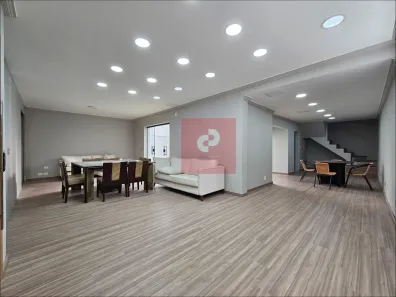 com 6 Quartos para alugar, 218m² no Indianópolis, São Paulo