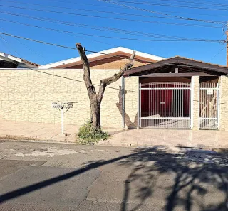 Casa com 3 Quartos para alugar, 199m² no Jardim Alvorada, Limeira