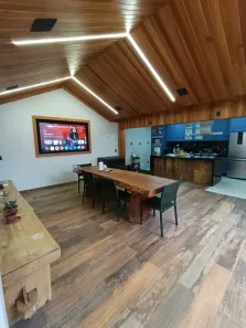 Casa com 4 Quartos para alugar, 280m² no Quarenta Horas (Coqueiro), Ananindeua