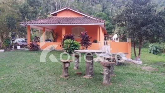 Fazenda/Sítio com 3 Quartos à venda, 150m² no Cedro, Paraibuna