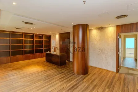 Prédio Comercial com 19 Quartos para alugar, 367m² no Vila Olímpia, São Paulo