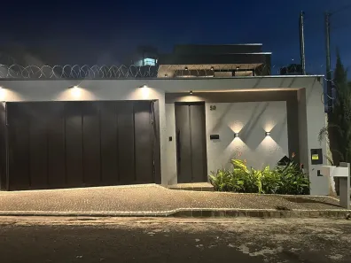 Casa com 3 Quartos à venda, 210m² no Bosque dos Buritis, Uberlândia
