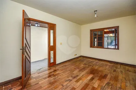 Sobrado com 3 Quartos à venda, 129m² no Sumaré, São Paulo