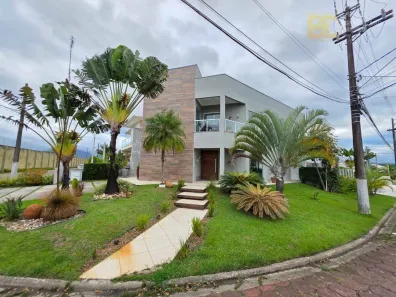 Casa de Condomínio com 4 Quartos à venda, 234m² no Jd Marcia II, Peruíbe