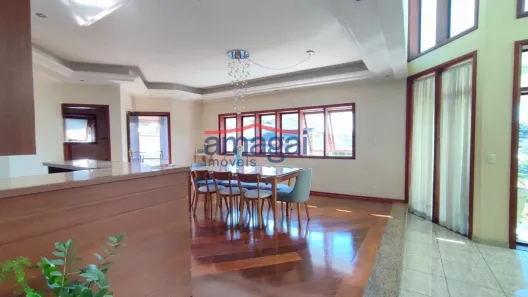 Casa de Condomínio com 4 Quartos à venda, 459m² no Vila Zezé, Jacareí