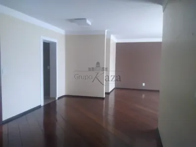 Apartamento com 3 Quartos à venda, 157m² no Vila Adyana, São José dos Campos
