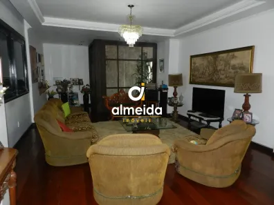 Casa com 3 Quartos à venda, 200m² no Centro, Santa Maria