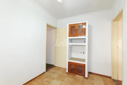 Casa com 3 Quartos para alugar, 95m² no Vila Libanesa, São Paulo