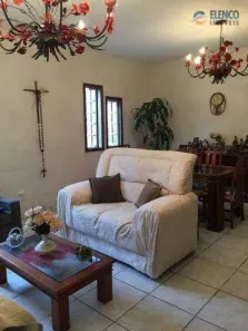 Casa com 3 Quartos à venda, 300m² no Piratininga, Niterói