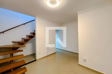 Casa com 2 Quartos à venda, 80m² no Vila Bertioga, São Paulo