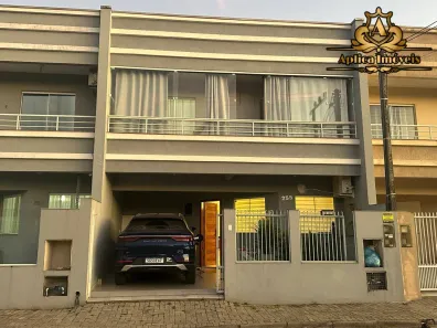 Casa com 3 Quartos à venda, 117m² no Meia Praia, Navegantes