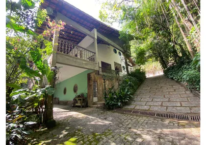 Fazenda/Sítio com 3 Quartos à venda, 300m² no Muriqui, Niterói