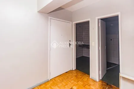 Apartamento com 1 Quarto para alugar, 45m² no Floresta, Porto Alegre