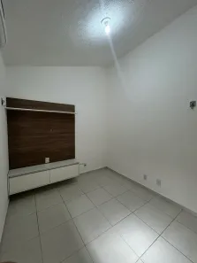 Casa de Condomínio com 3 Quartos para alugar, 110m² no Tarumã-Açu, Manaus