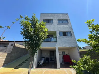 Sobrado com 3 Quartos à venda, 165m² no Portal de Versalhes 2, Londrina