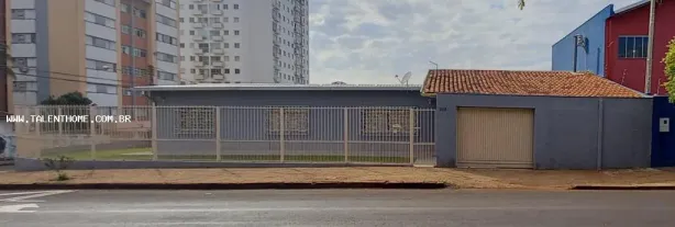 Casa com 3 Quartos à venda, 260m² no Brasília, Londrina