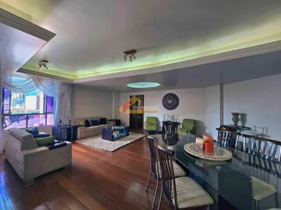 Apartamento com 4 Quartos à venda, 196m² no Centro, Divinópolis