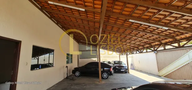 Casa de Condomínio com 3 Quartos à venda, 400m² no Setor Habitacional Vicente Pires, Brasília
