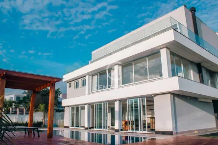Casa de Condomínio com 5 Quartos à venda, 880m² no , Araçoiaba da Serra
