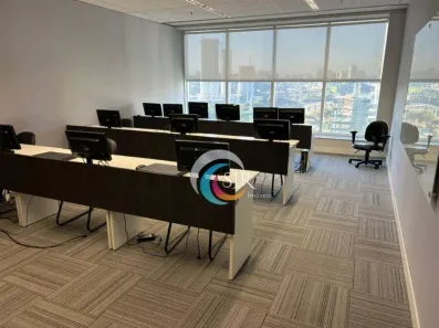 Sala Comercial para venda ou aluguel, 568m² no Chácara Santo Antônio (Zona Sul), São Paulo