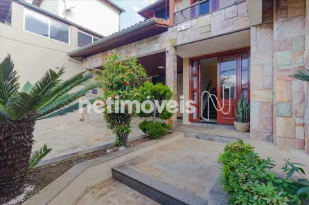 Casa com 5 Quartos para alugar, 291m² no Álvaro Camargos, Belo Horizonte